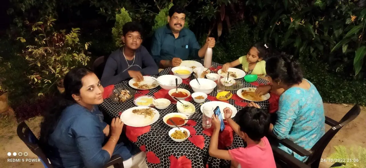 Rum i privatbostad Marari Sabari Home Stay Mararikulam